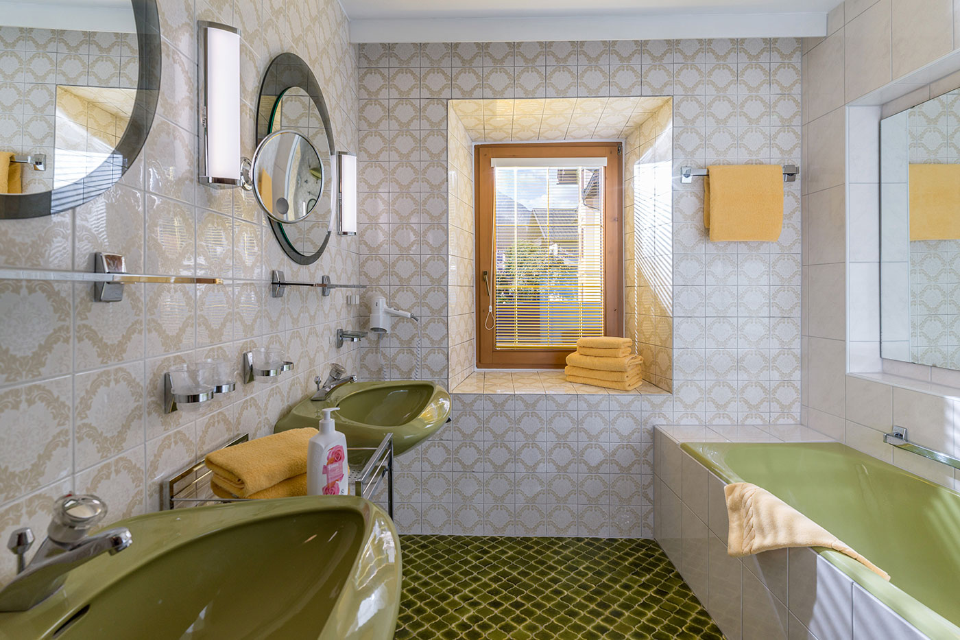 ferienwohnung gaestehaus knunbauer balkon bad